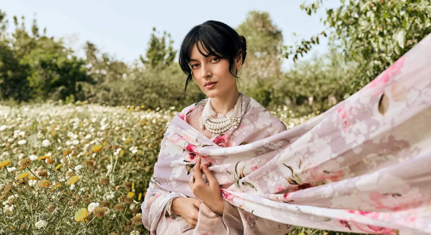 Luxurious Designer Sarees for Women