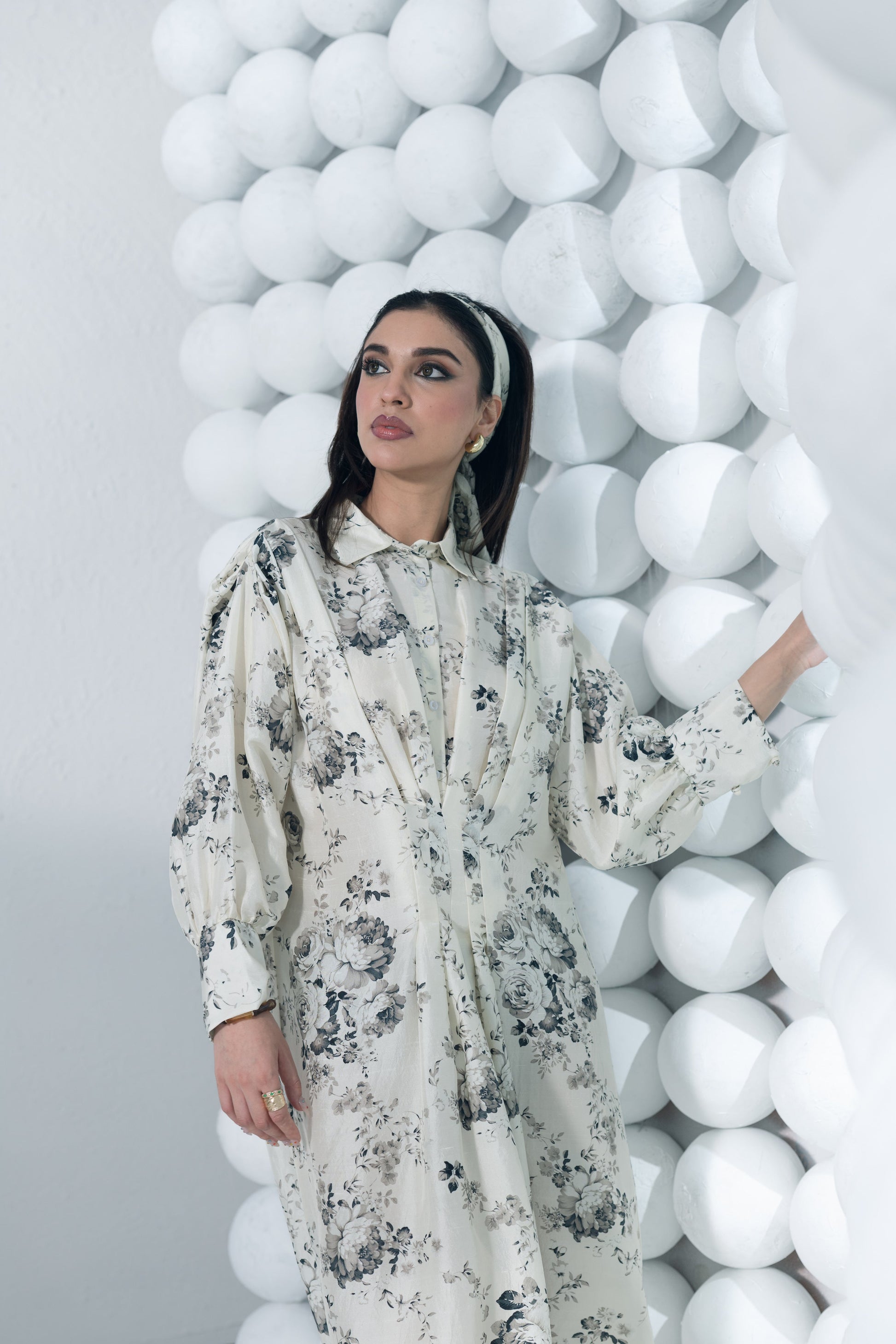 Tara White Cinched Midi Dress