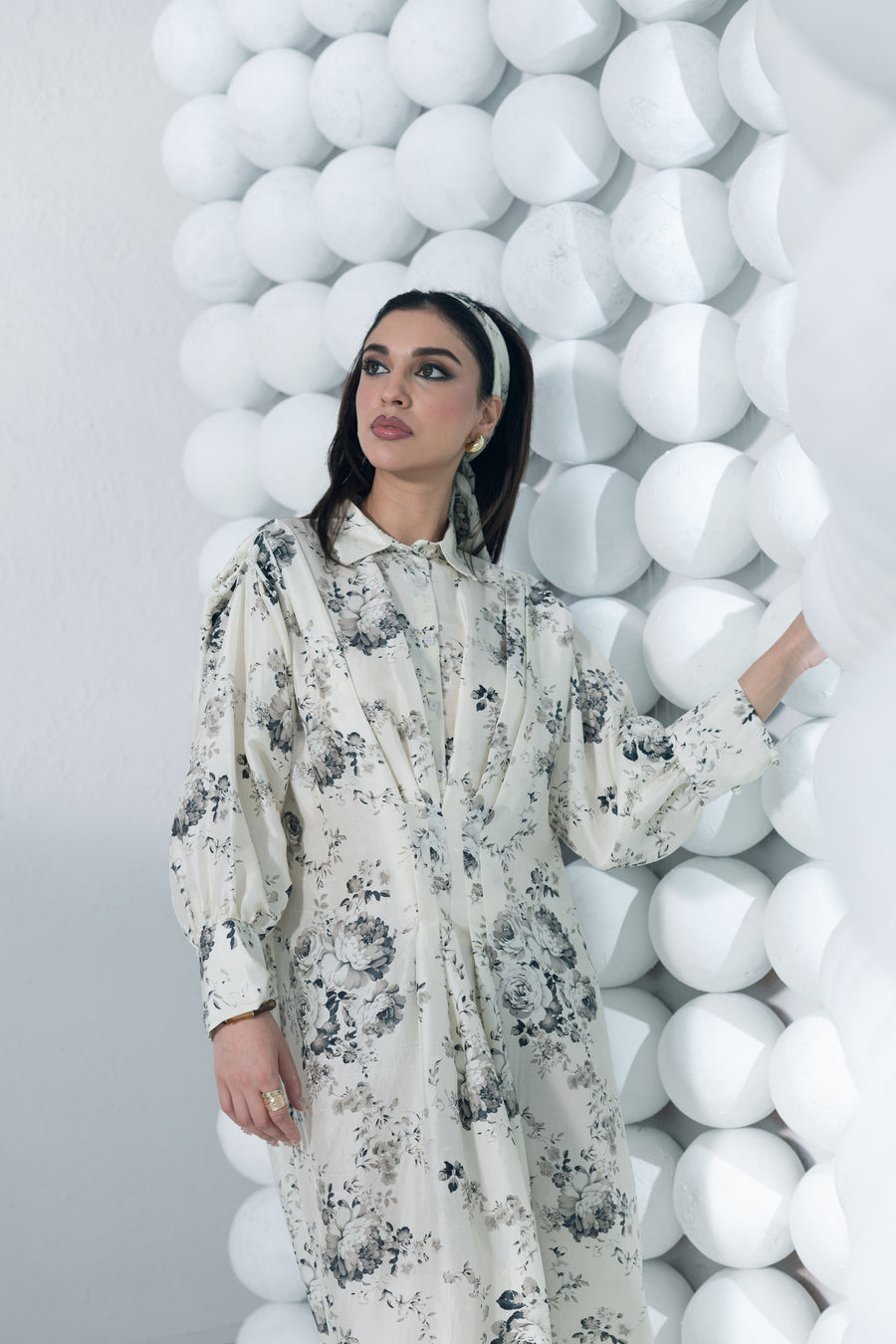 Tara White Cinched Midi Dress