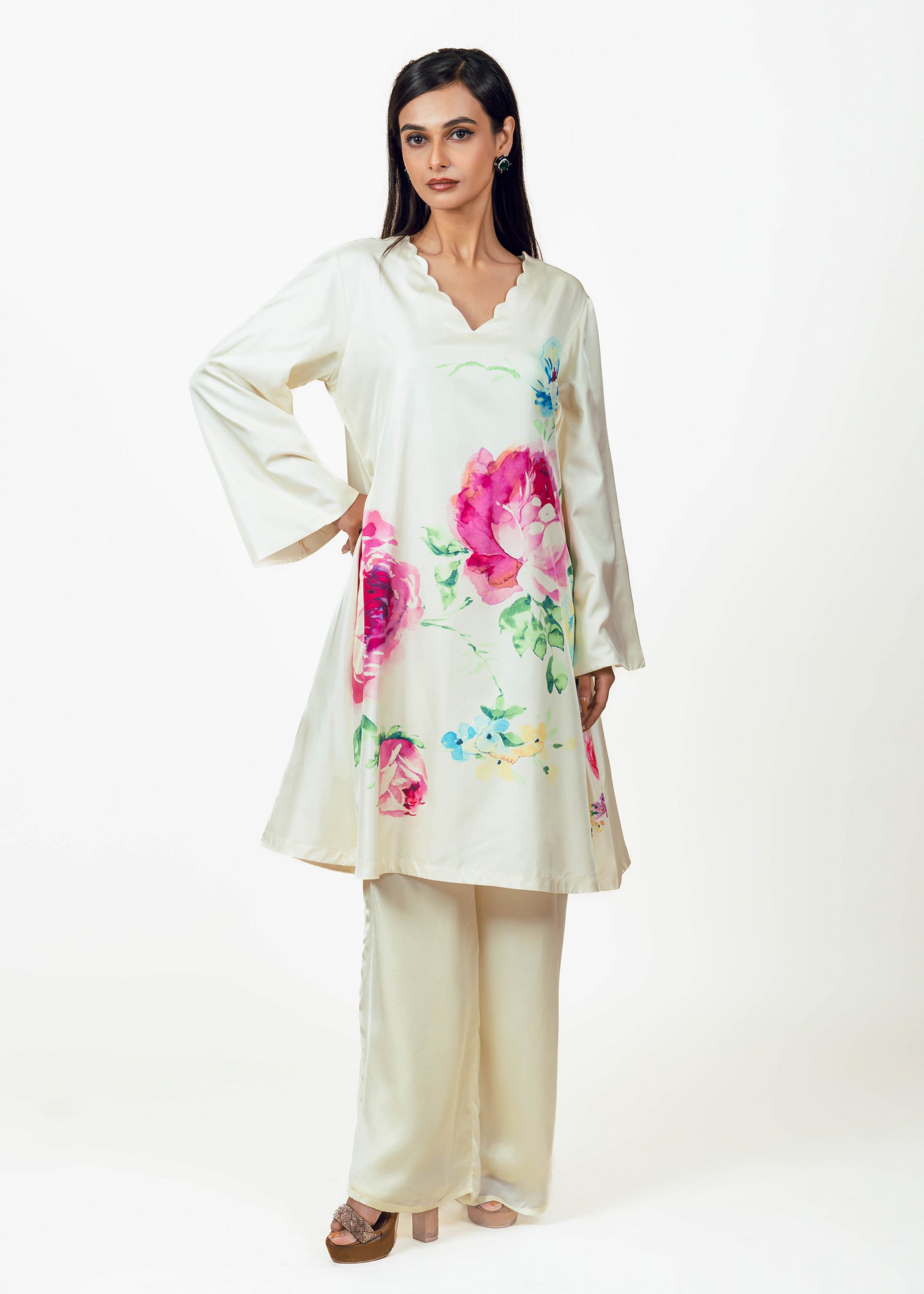 Shyla White Short Kurta Co-ord Set