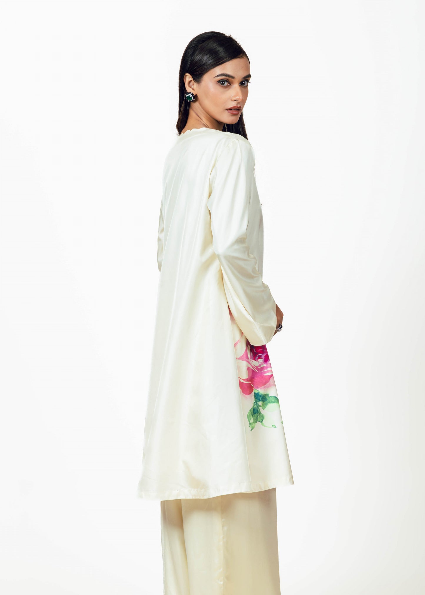 Shyla White Short Kurta Co-ord Set