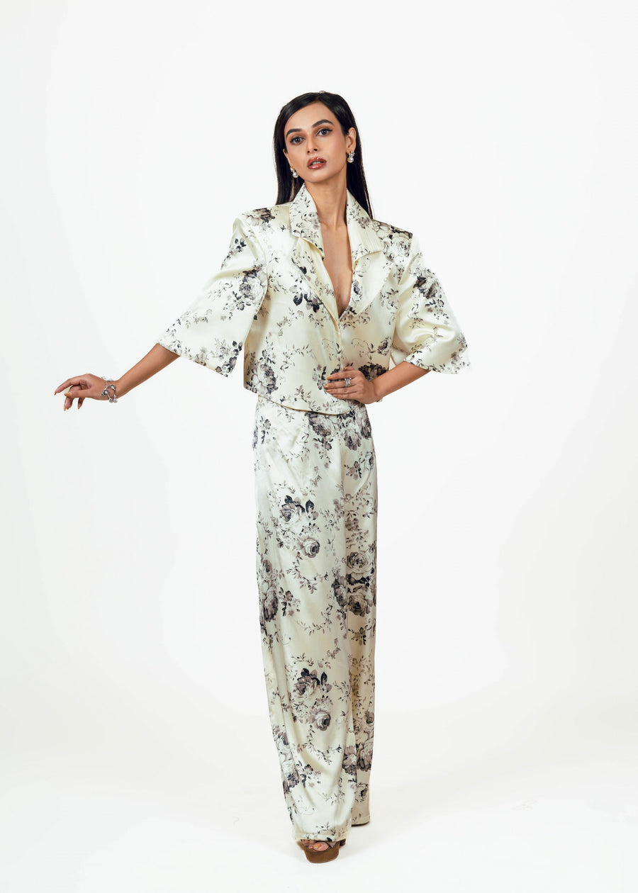 Tara White Cropped Blazer Set