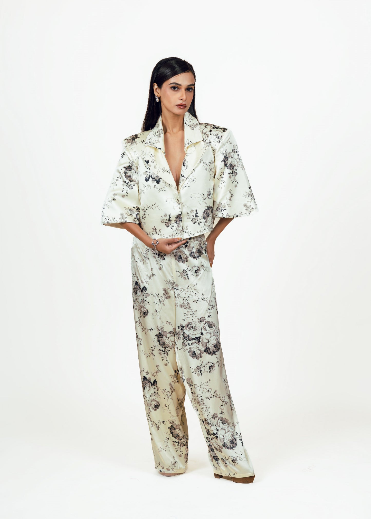 Tara White Cropped Blazer Set