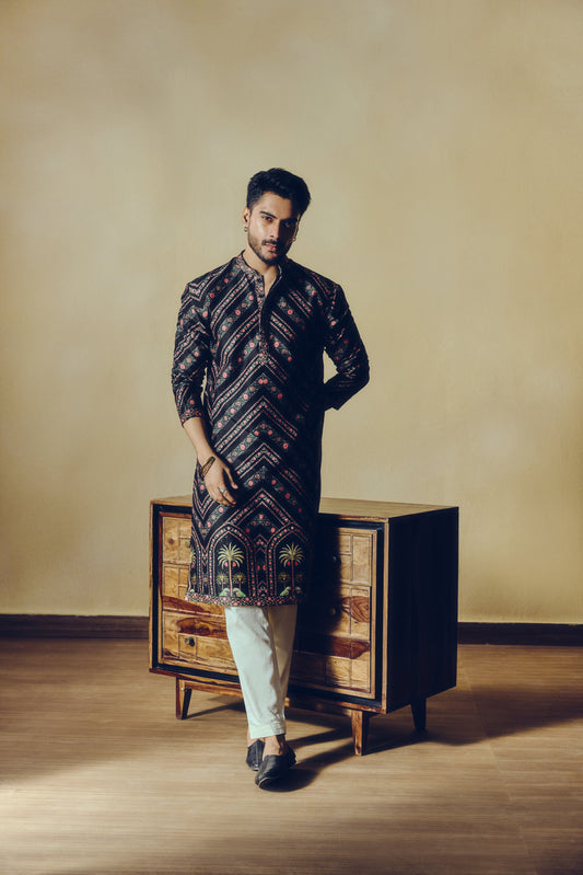 Geometric with floral print Rama kurta in black - Studio 113 Indian designer saree for women